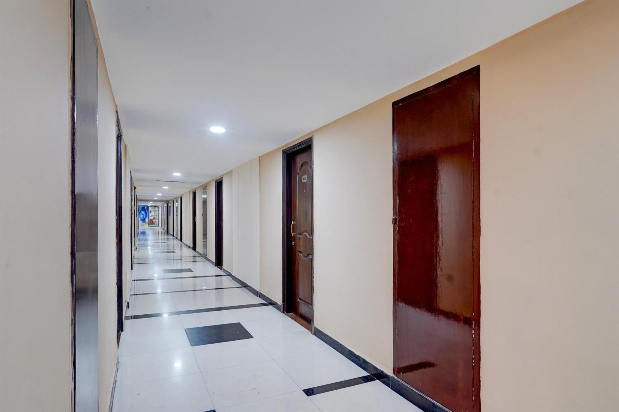מלון צ'נאי Super Townhouse Koyambedu מראה חיצוני תמונה