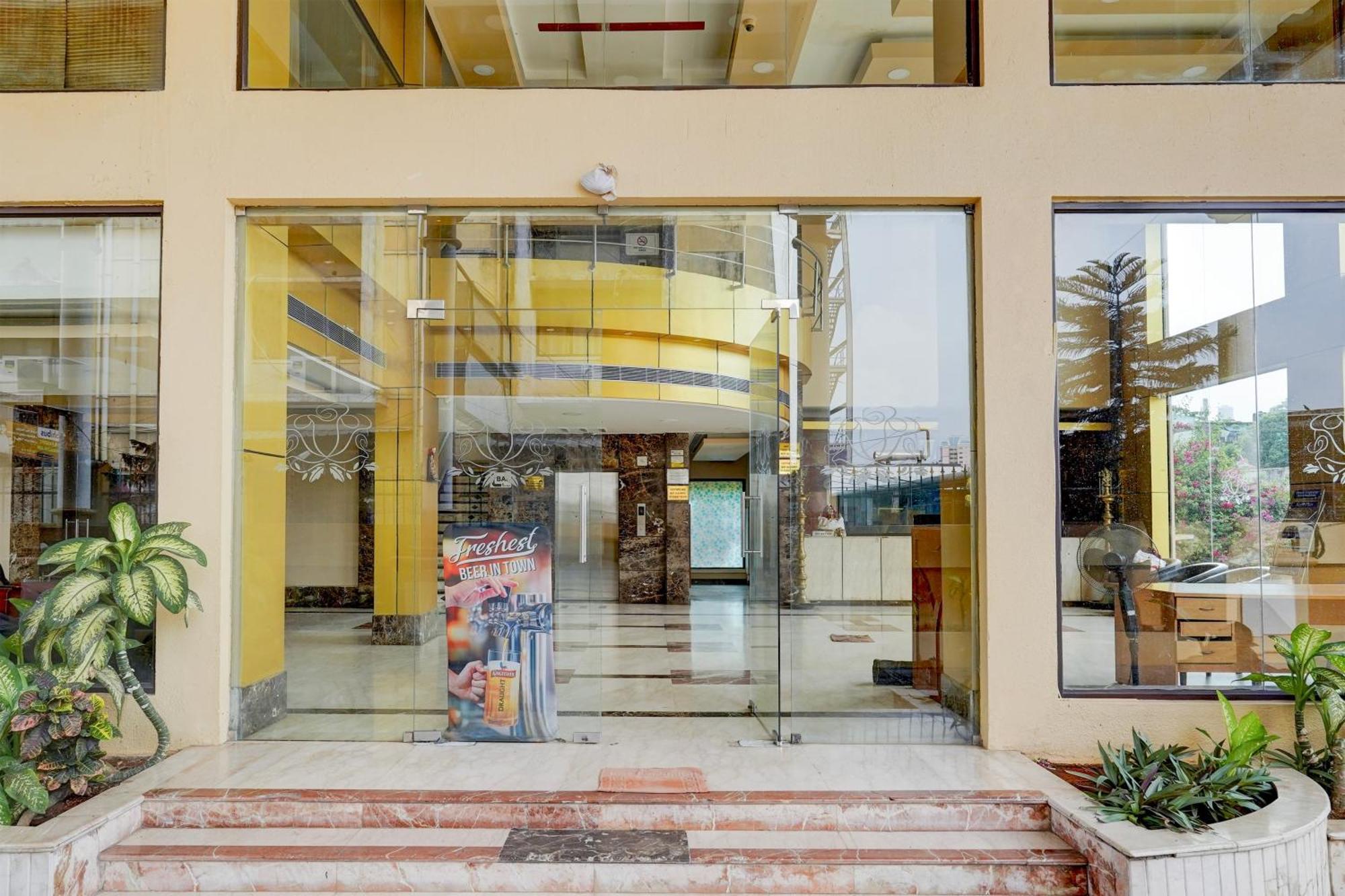 מלון צ'נאי Super Townhouse Koyambedu מראה חיצוני תמונה