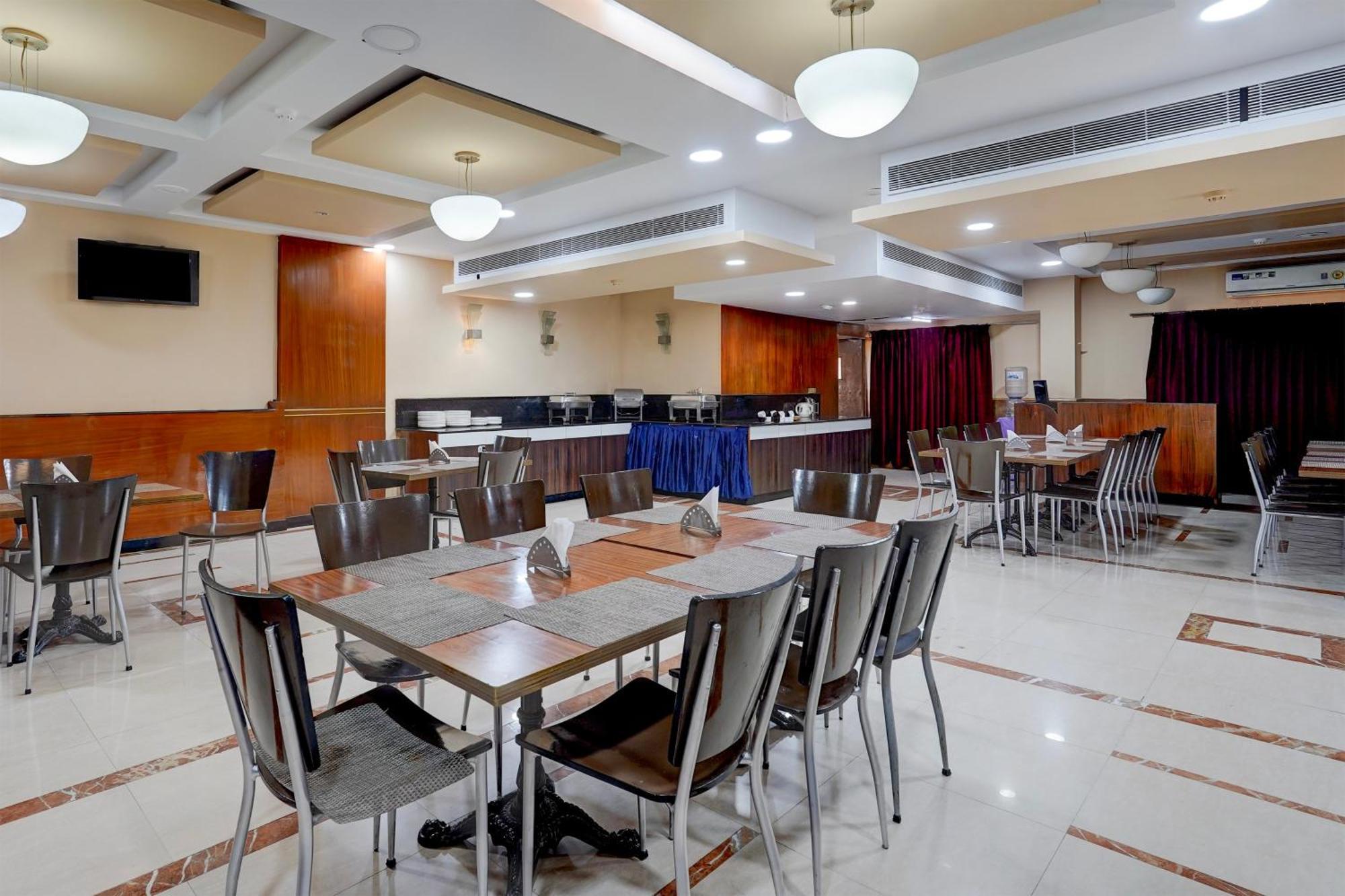 מלון צ'נאי Super Townhouse Koyambedu מראה חיצוני תמונה