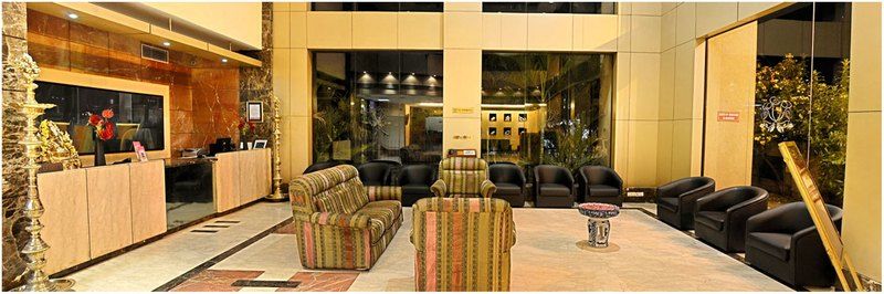 מלון צ'נאי Super Townhouse Koyambedu מראה חיצוני תמונה