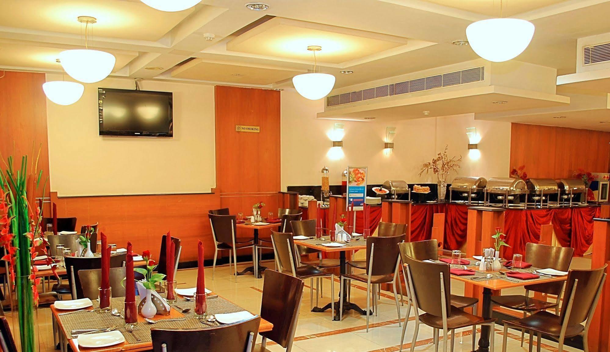 מלון צ'נאי Super Townhouse Koyambedu מראה חיצוני תמונה